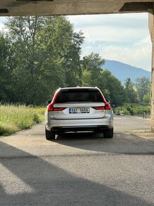 Volvo V90 D5 Inscription 4AWD 173kw servisní knížka - 3