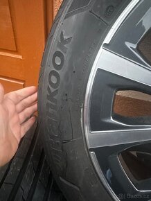 5x112 R17 7,5J ET30 BMW + 225/50 R17 98Y Hankook - 3