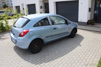 Opel Corsa D 1.2, 16V, 59 kW 2007 - 3