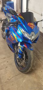 Suzuki gsxr 600 - 3