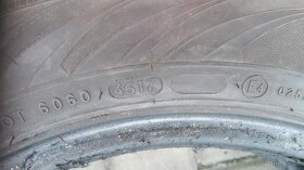 Zimní Nokian 175/65 R15 DOT17 - 3