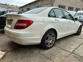 MERCEDES-Benz w204 Facelift Díly - 3