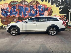 Volvo V90 Cross Country s nadstandardním servisem - 3