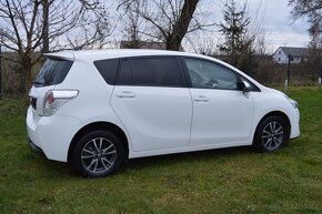 Toyota Verso 1.6i - 7 míst ,NAVI, kamera ,bez koroze - 3