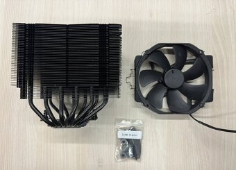 Noctua NH-D5 chromax.black - 3