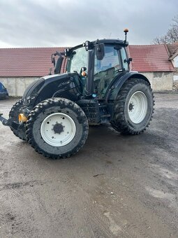 Traktor Valtra N154 - 3