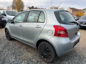 Toyota Yaris 1.3 VVT-i 64kW - 3