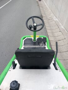 Prodám zahradní traktor Rider Etesia Bahia 80 Hydro - 3