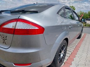 Ford Mondeo 2.0i - 3