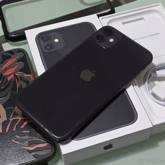 iPhone 11, Black, 64GB - 3