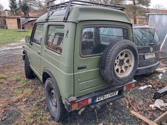 Suzuki Samurai - 3