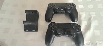 Playstation 4 Pro  1TB - 3