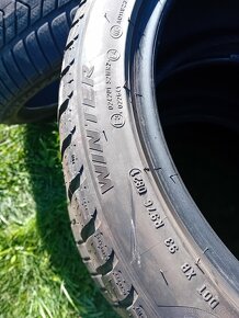 Zimni pneu 245/40 R19 Pirelli - 3