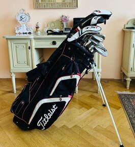 TOP GOLFOVÝ SET PRO LEVÁKA TITLEIST PING DRIVER DŘEVO HYBRID - 3