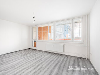 Pronájem bytu 3+kk, Štichova, Háje, 24900 Kč/měs, 78 m2 - 3