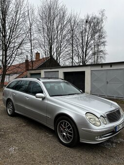 Mercedes W211 E320 Avantgarde - 3