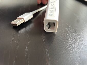 Apple síťový adaptér USB/ethernet - 3