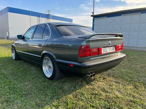 BMW e34 520i - 3