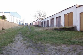 Garáž 22 m² Jindřichův Hradec ul. Jarošovská - 3