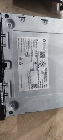 VW MIB2 3Q0035824A - 3