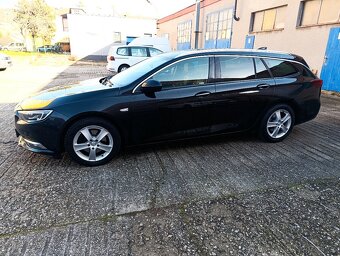 Opel Insignia B Sport Tourer model 2019 - 3