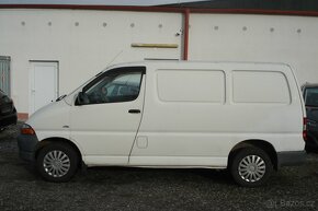 TOYOTA HIACE 2.5 D-4D - 3