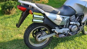 Honda Transalp 650 - 3