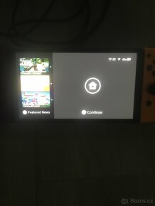 Prodám nintendo switch oled + hra - 3