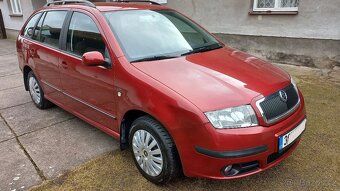 Prodám Škoda Fabia kombi Facelift 1.4 16v 59kw, slušný stav. - 3