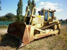 Caterpillar CAT D8N XL - pásový dozer - 3