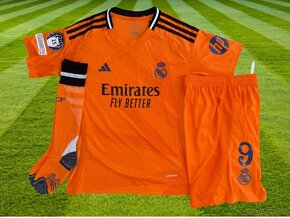 dres REAL MADRID CF 24/25 Mbappé orange 115-125cm - 3