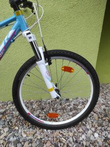 Značkové kolo Rock Machine 26"/16" (tyrkysová) - 3