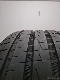 Vredestein Ultrac Vorti 235/35 R19 91Y - 3