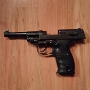 Německá pistole Walther P38 - pěkná replika DENIX - 3