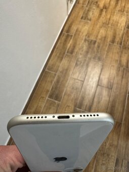 iPhone 11 64Gb White - 3