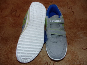 Tenisky Umbro vel. 35 - 3