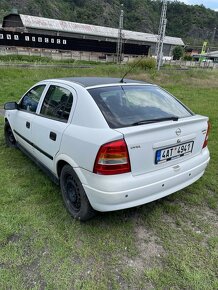 Opel astra g 1.8 - 3