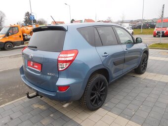 Toyota RAV4 2.2 D-4D 4WD, 110 kW, Aut. Klima, 4X4 - 3