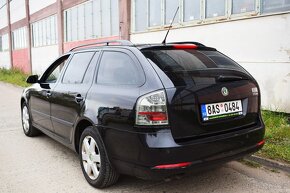 Škoda Octavia II 2.0 TDI ELEGANCE/RS PAKET/NAVI/ČTĚTE/ - 3