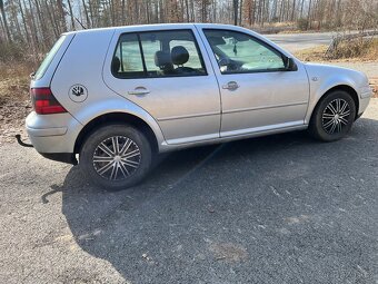 Volkswagen golf 1.9 tdi 96kw - 3