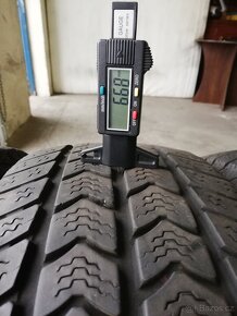 205/65 r16C zimní pneumatiky na dodávku Semperit 6-6,5mm - 3