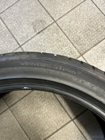 245/40r21 Letní pneumatiky - 3