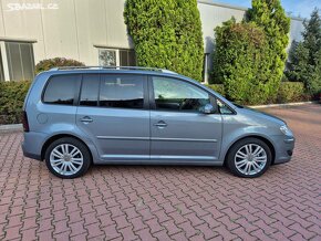 VW Touran 1.9TDI Highline 7míst,bezkoroze,serviska,tempomat - 3