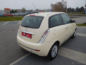 Lancia YPSILON 1.4i, 57 kW, Aut.Klima, TOP Výbava - 3