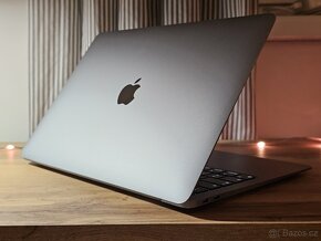 Apple MacBook Air (13", M1, 2020) - 3