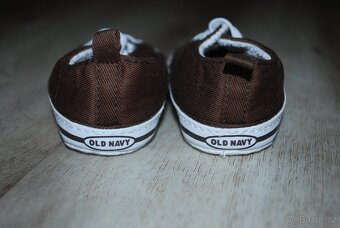 CAPÁČKY, ZN.OLD NAVY, VEL.3-6M - 3