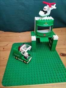 LEGO DUPLO policejní stanice - 3