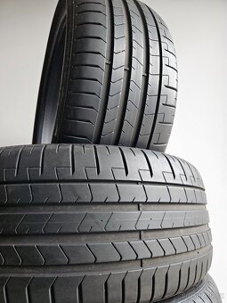 Letní Pirelli 235/35/19 - 3