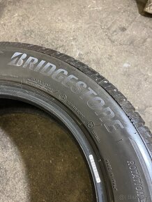 Zimní pneu 215/60R16 (2ks) bridgestone - 3