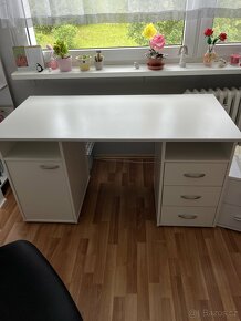 Kancelářská židle + psací stůl - 3